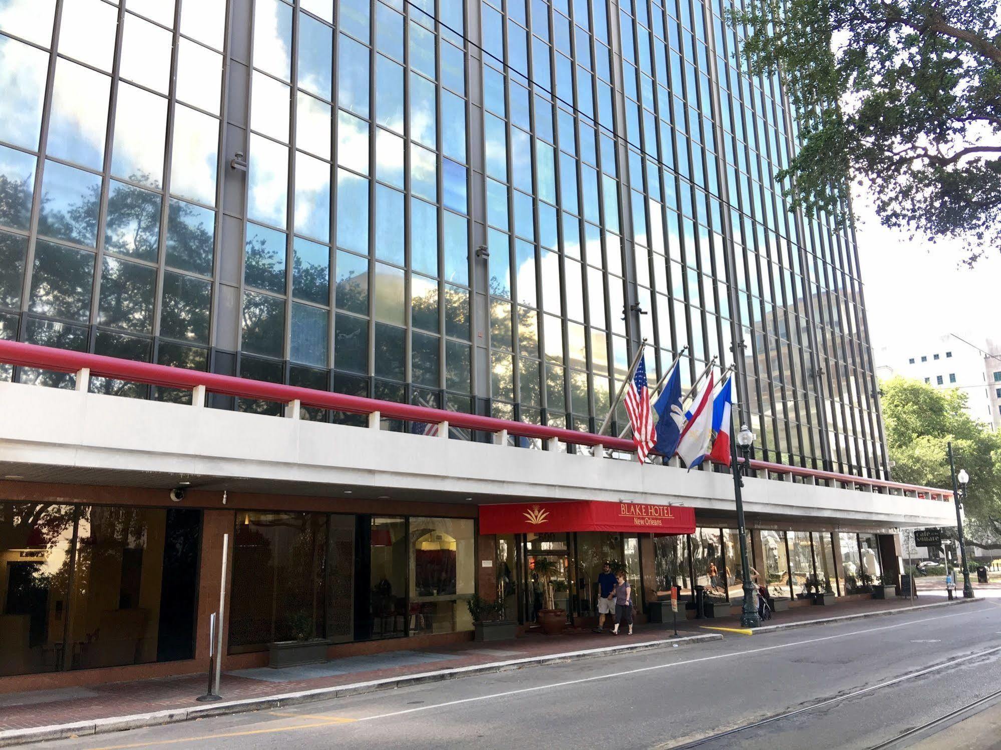 Blake Hotel New Orleans, BW Signature Collection Exterior photo